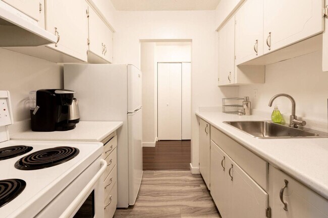 Photo - 55 E 12th Ave Unit ID1051840P