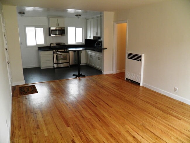 Photo - 1031 Ocean Park Blvd Unidad 4.1