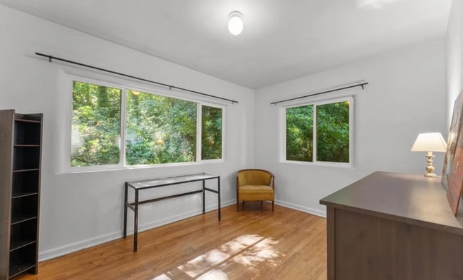 Photo - 6930 SW Brier Pl