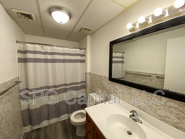 Photo - 5 Center Square Unidad 29