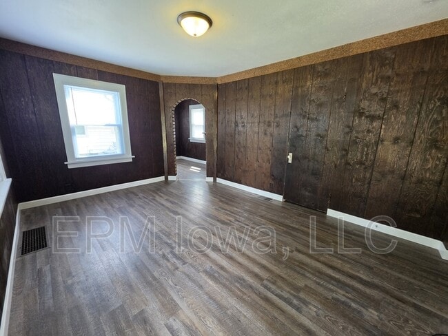 Photo - 1212 Forest Ave
