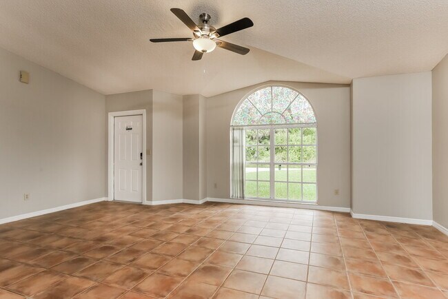 Photo - 2214 SW Jay Ave