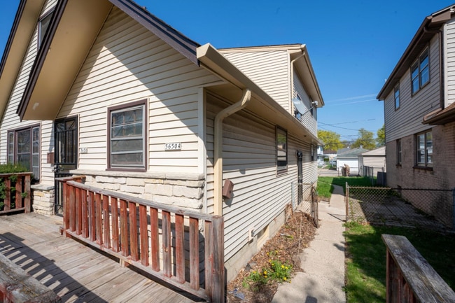 Photo - 5650A N 97th St Unidad A
