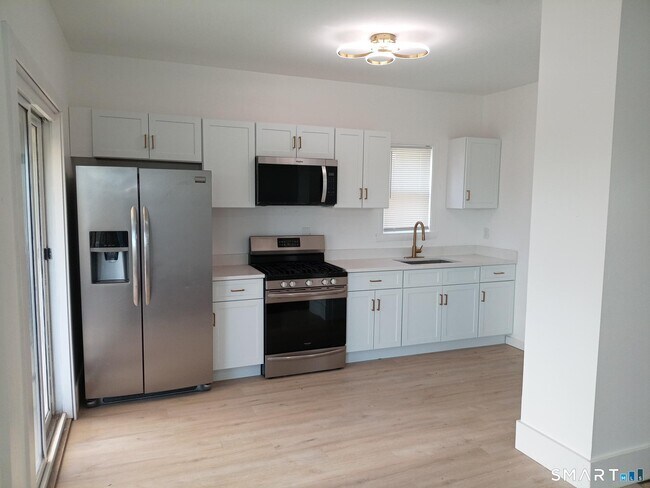 Photo - 105 Hillside Ave