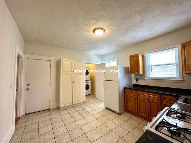 Photo - 11 Elder St Unit 2