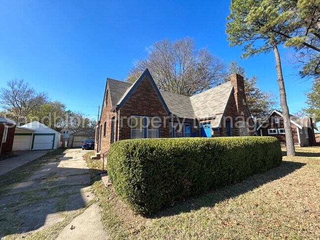 Photo - For Lease | Midtown Tulsa | Available Now!