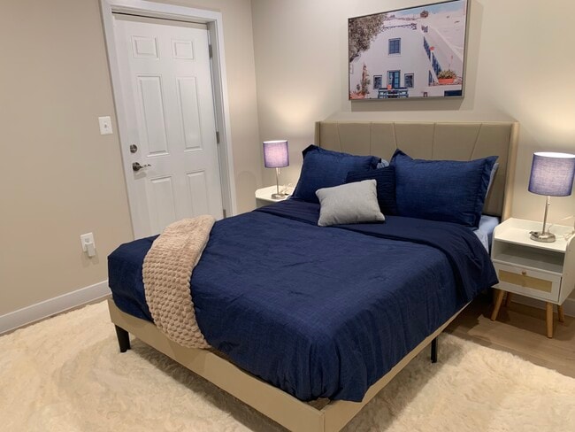 Photo - 2512 Elvans Rd SE Unit DC apt