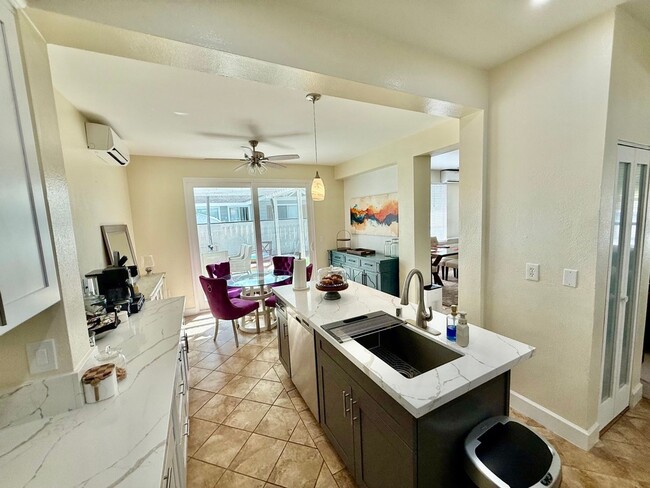 Photo - Kapolei/4 BD/2.5 BA/Garage