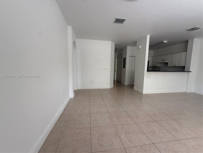 Photo - 3360 NE 14th Dr Unit 210-30