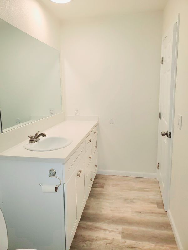 Photo - 9765 Dale Ave