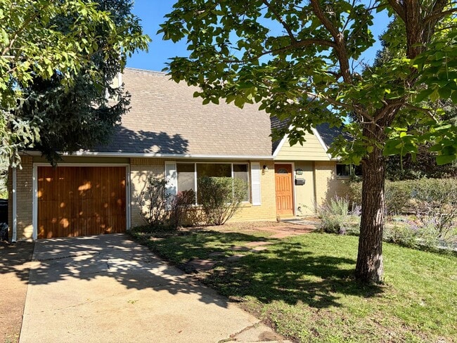 Photo - 345 S 44th St