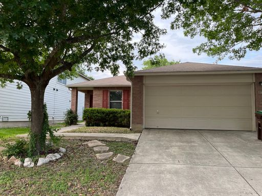 Photo - Immaculate 3/2 Rental-Close to Everything-...