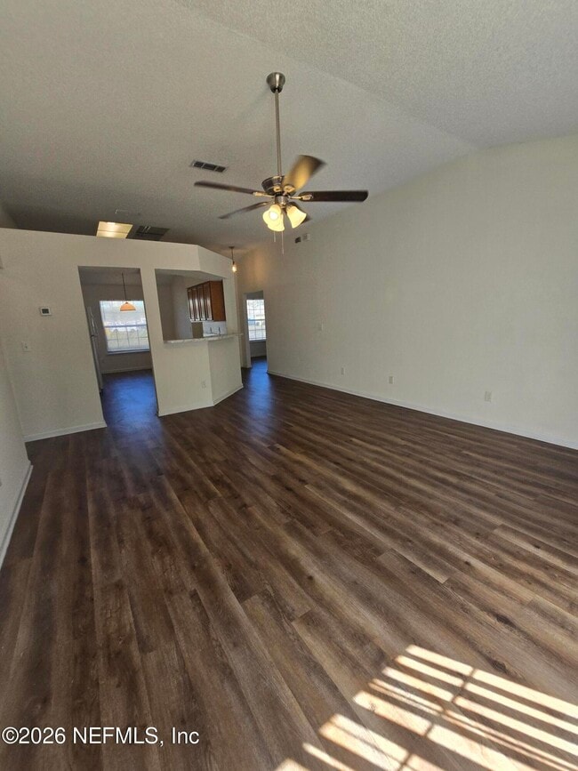 Photo - 7910 Georgia Jack Dr N