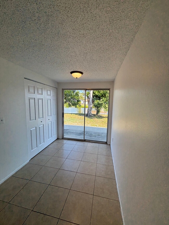 Photo - 4209 79th St W