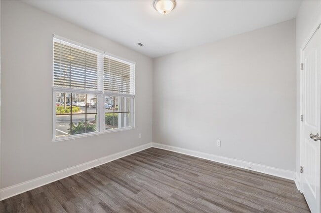 Photo - 3940 Volkswalk Pl