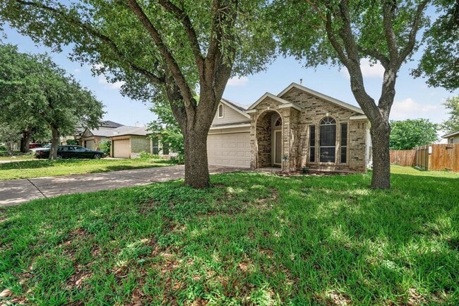17525 Tobermory Dr