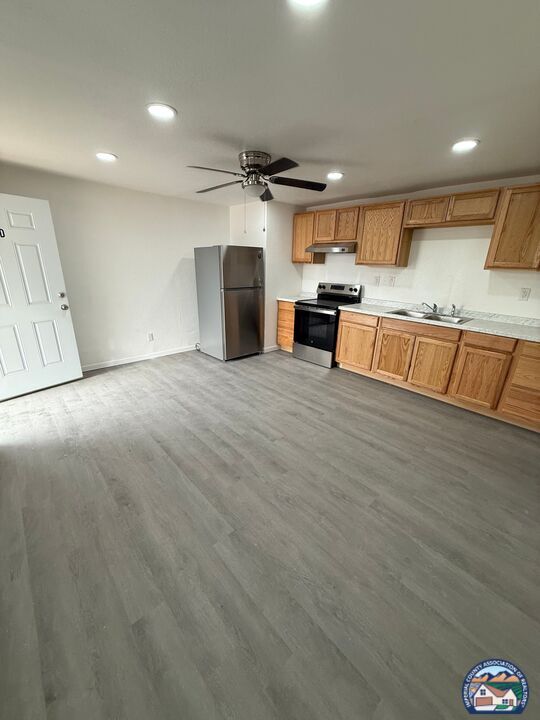 Photo - 232 W Barbara St Unidad Apt D