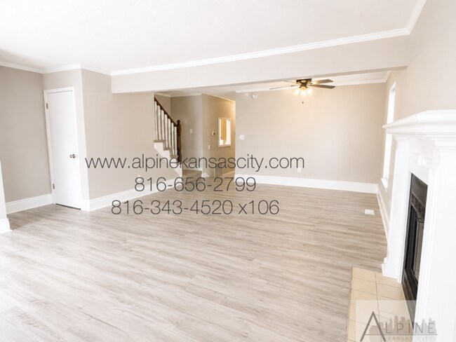 Photo - Spacious, 2 Car Garage! Great Location!