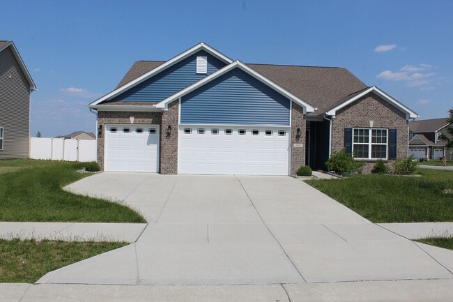 Building Photo - Beautiful Ranch in a popular Avon Community!