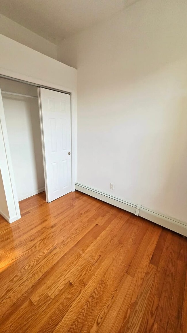 Photo - 36 W 32nd St Unit 2