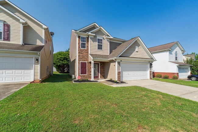 Building Photo - 9520 Mintworth Ave