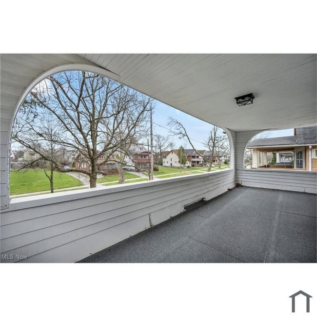 Photo - 3570 E 151st St Unit 3570 E 151st St-UP