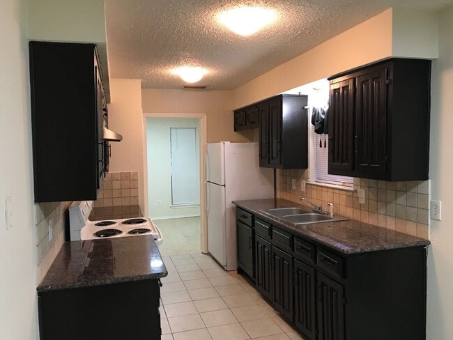 Photo - Great 3 Bedroom Home