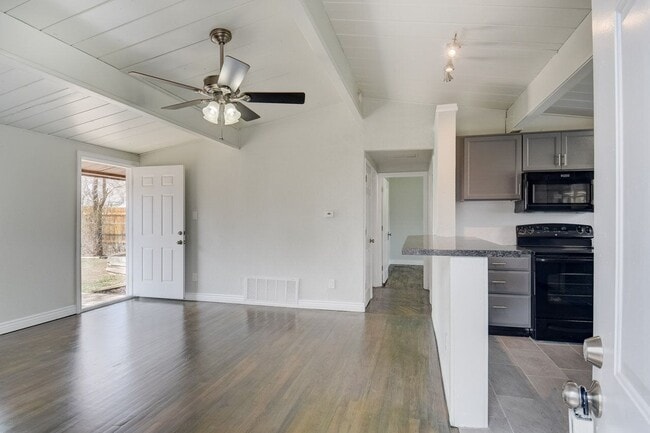 Photo - 918 S Arcadia St