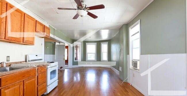 Photo - Avl NOW - No Fee! Spacious Brighton Center...