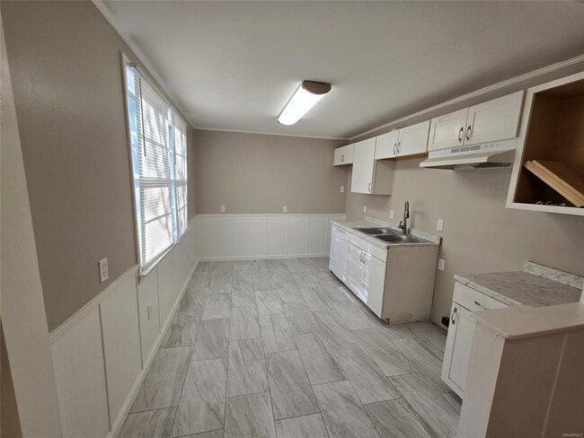 Photo - 3540 Farwood Dr