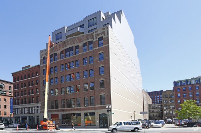 Photo - Forecaster 121