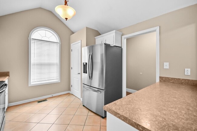 Photo - Pet Friendly Three Bedroom!