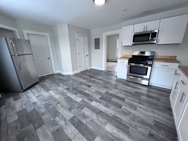 Photo - 116-118 Lawrence Street Unit 2 Unit 2