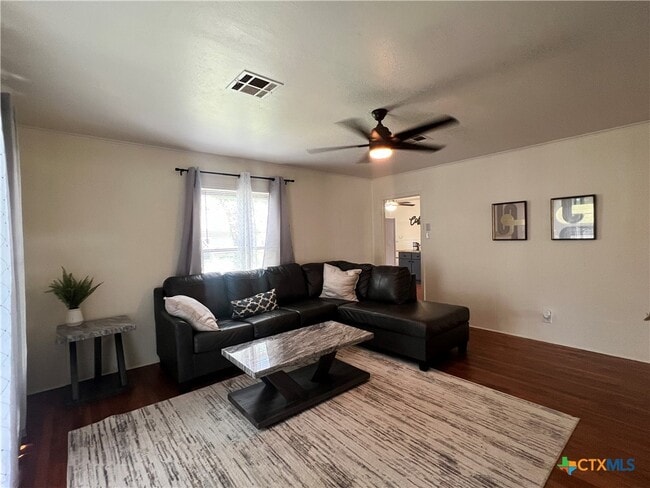Photo - 1519 S 43rd St
