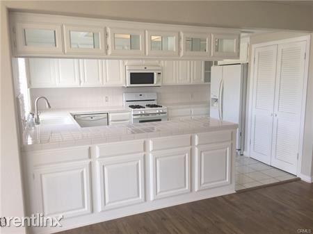 Photo - 3 br, 3 bath House - 115 S Lucia Ave # B