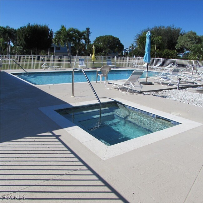 Photo - 5371 Blue Crab Cir Unit 1