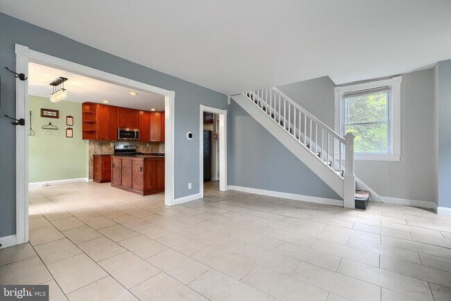 Photo - 620 Montpelier St