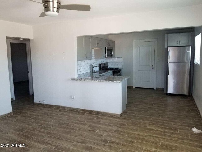 Photo - 1212 E Tempe Dr