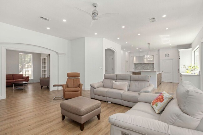 Photo - 1816 Winding View Casa