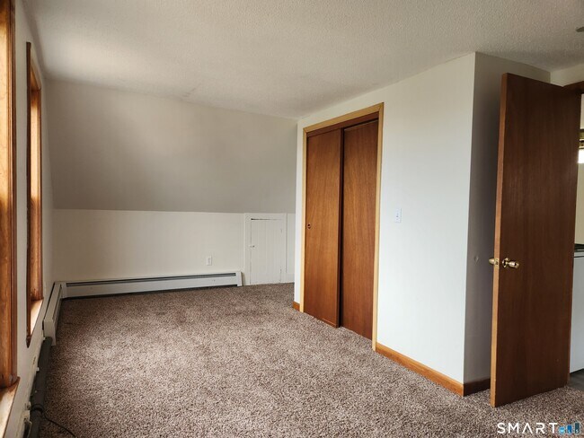 Photo - 9 Morrison St Unit 4