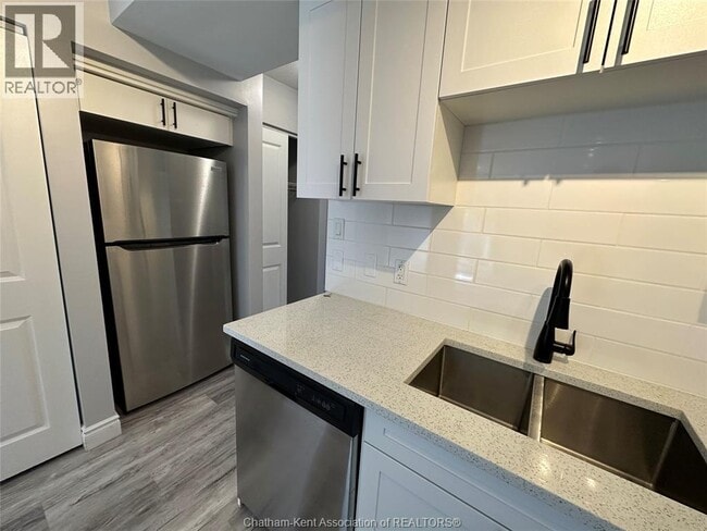 Photo - 200 Emma St Unité 6