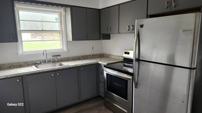 Building Photo - 7 Denman Mountain Rd