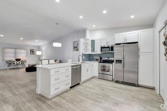 Building Photo - 6268 Kings Gate Cir Rental