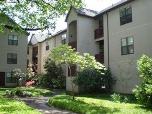 Photo - Graduate Court Apartments