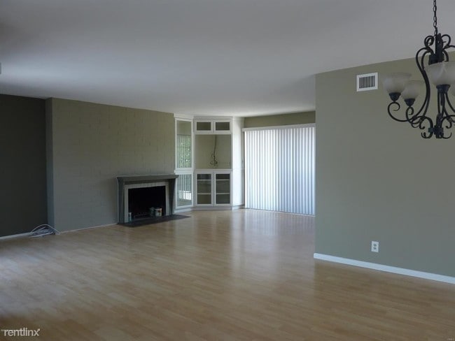 Photo - 1225 N Granada Ave