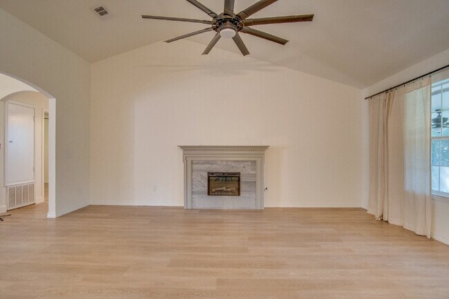West Pensacola 3BR, 2BA Brick Home Near NAS Pensacola with Screened Porch, Spacious Kitchen & Ope...