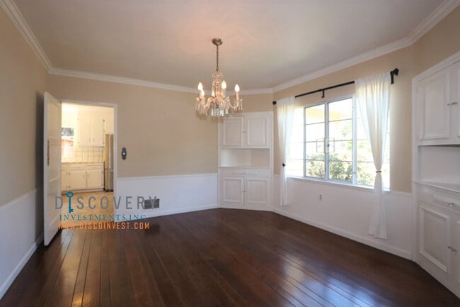 Photo - Oakmore Ranch Style Home