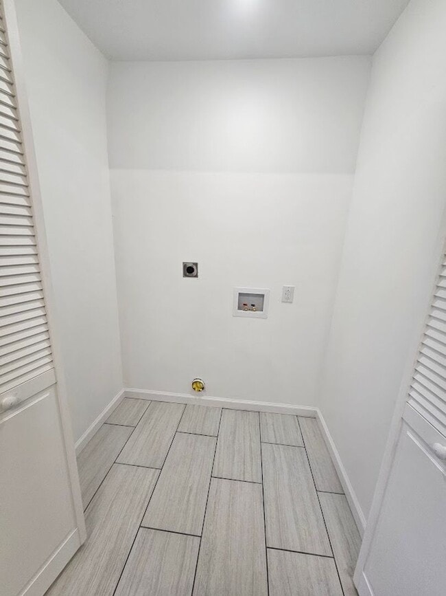 Photo - 71 Westgate Cir Unit 71 Westgate Circle -  B