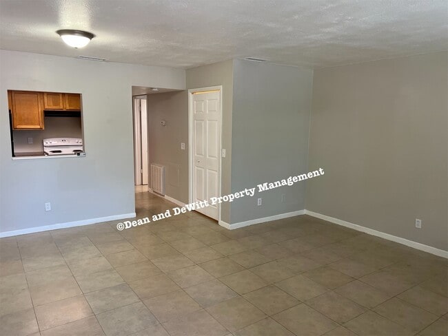 Photo - 1 Bed/1 Bath - Unit 207