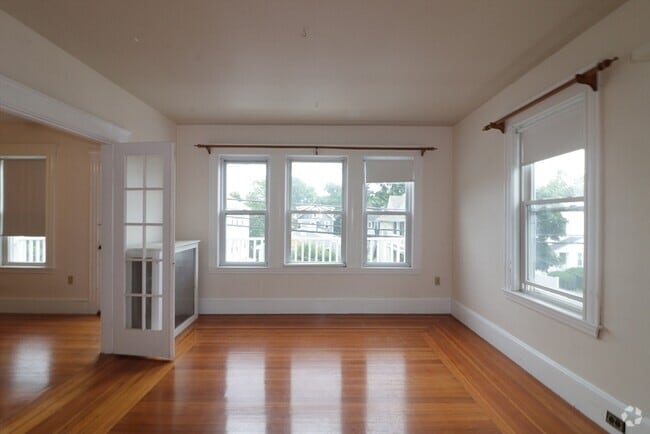 Building Photo - 55 Thorndike St Unit 55 Rental